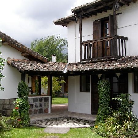 Hosteria Hotel Cuello De Luna - Cotopaxi - Country Inn ラッソ エクステリア 写真